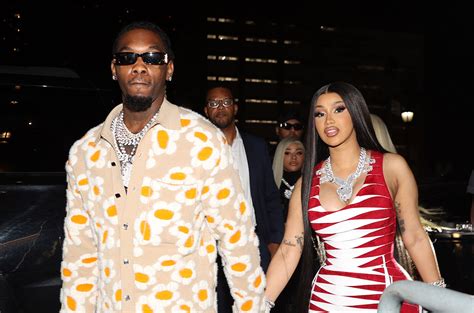 cardi b and offset leaked|Cardi B Shares Raunchy Clip From VMAs, Pretends to Bang。